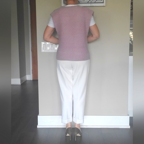 ๐ 3X HOST PICK ๐ Handmade Knitted Vest - Picture 3 of 11